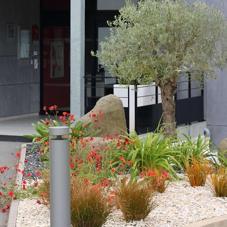 Hotel Ibis Guingamp Coeur De Bretagne Ploumagoar المظهر الخارجي الصورة
