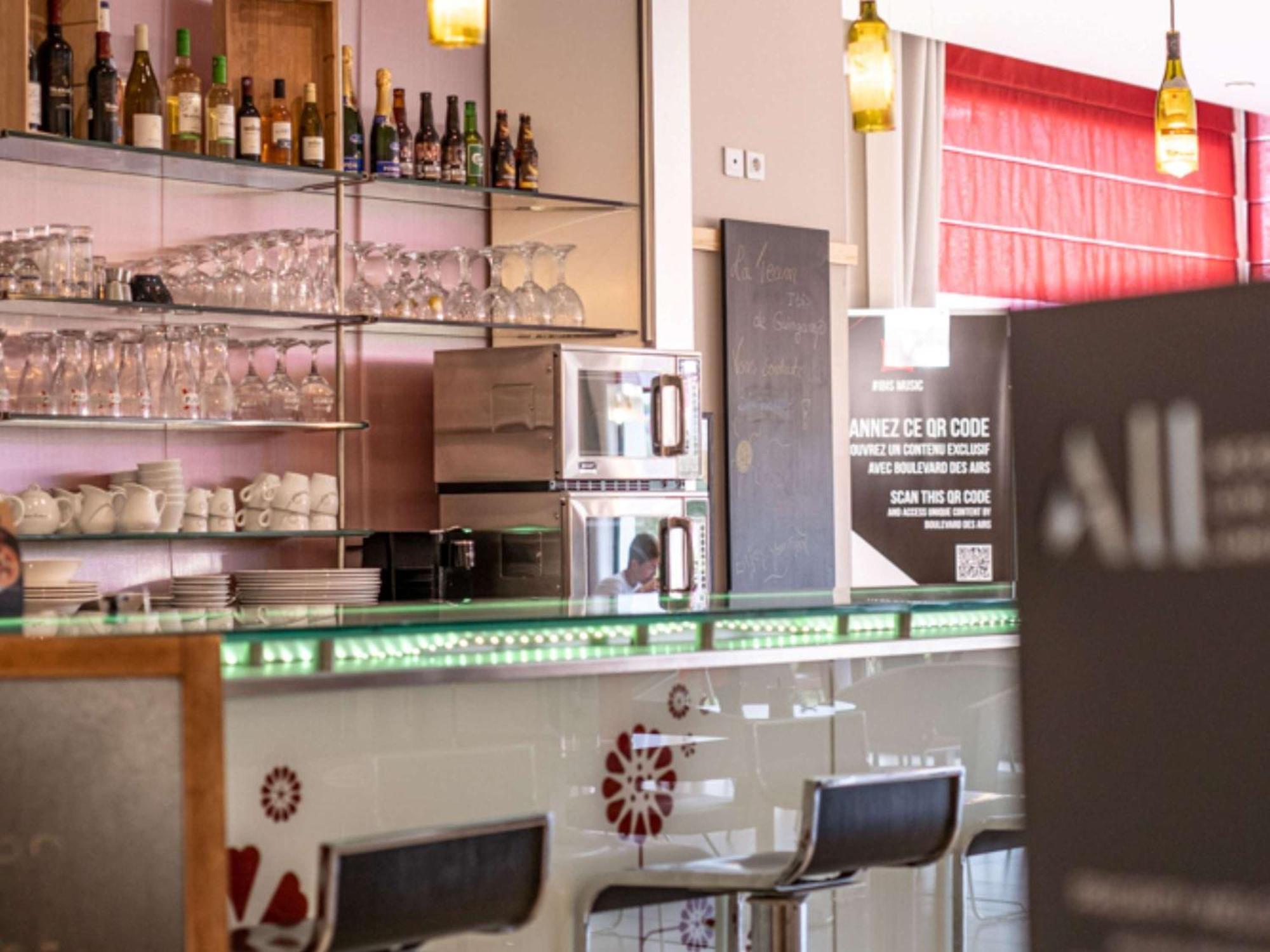 Hotel Ibis Guingamp Coeur De Bretagne Ploumagoar المظهر الخارجي الصورة