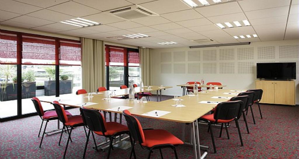 Hotel Ibis Guingamp Coeur De Bretagne Ploumagoar المظهر الخارجي الصورة